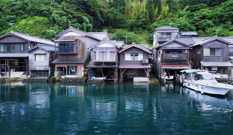 funaya được xây dựng tại làng funaya được xây dựng tại làng